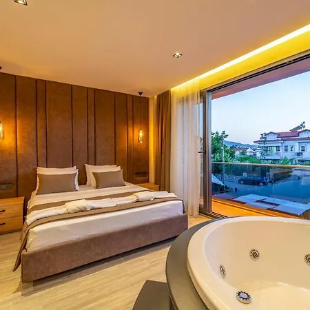 Tierra Detached Ultra Luxurious